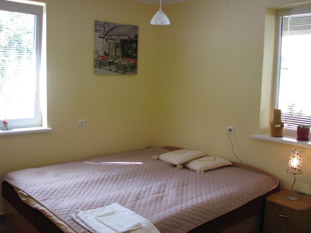Poilsis Pas Virginija Apartment Palanga Exterior foto